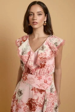 Robe Midaxi À Manches Cape Et Ourlet En Dentelle