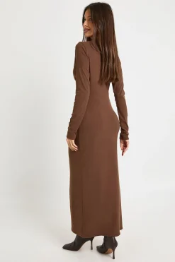 Robe midaxi à manches longues froncée