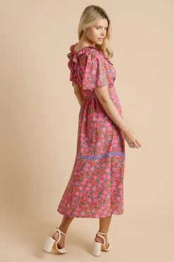 Robe Midaxi À Manches Papillon Multiples Avec Encolure À Volants Et Bordure En Dentelle
