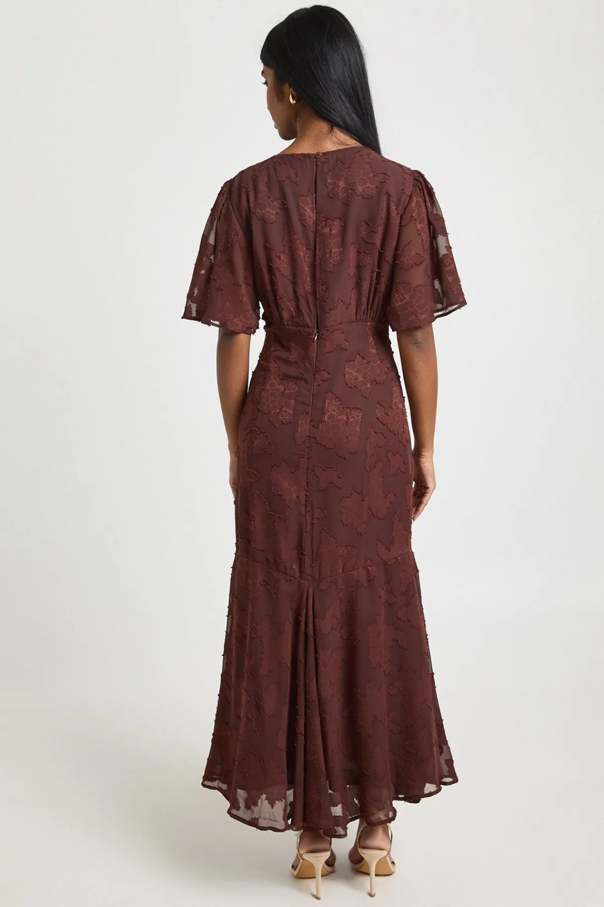 boohoo Robe Midaxi à Manches Évasées Motif Floral Dévoré<Femme Looks Chocolat|Robes Patineuses