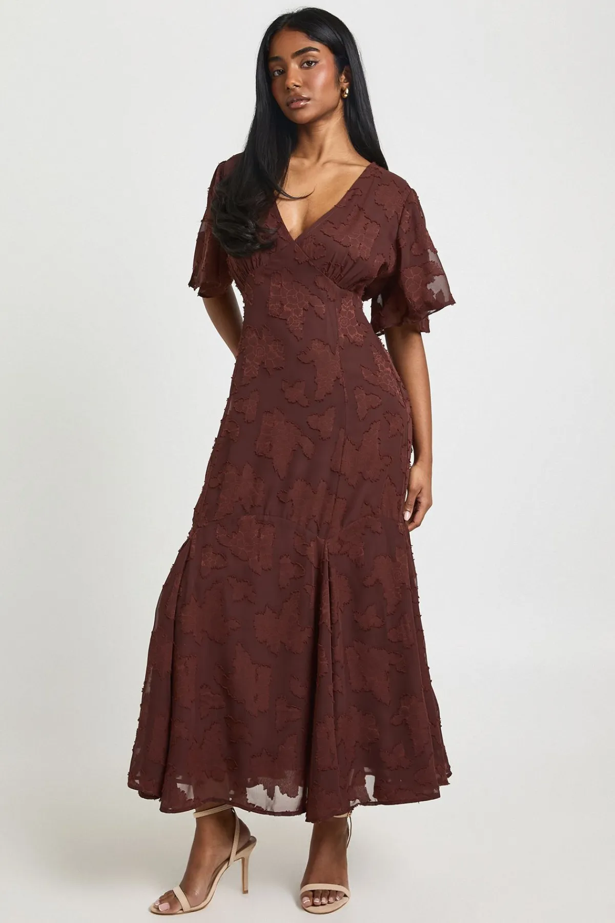 boohoo Robe Midaxi à Manches Évasées Motif Floral Dévoré<Femme Looks Chocolat|Robes Patineuses