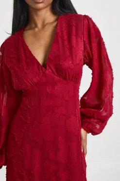boohoo Robe Midaxi à Manches Évasées Motif Floral Dévoré<Femme Robes Patineuses|Robes À Manches Longues