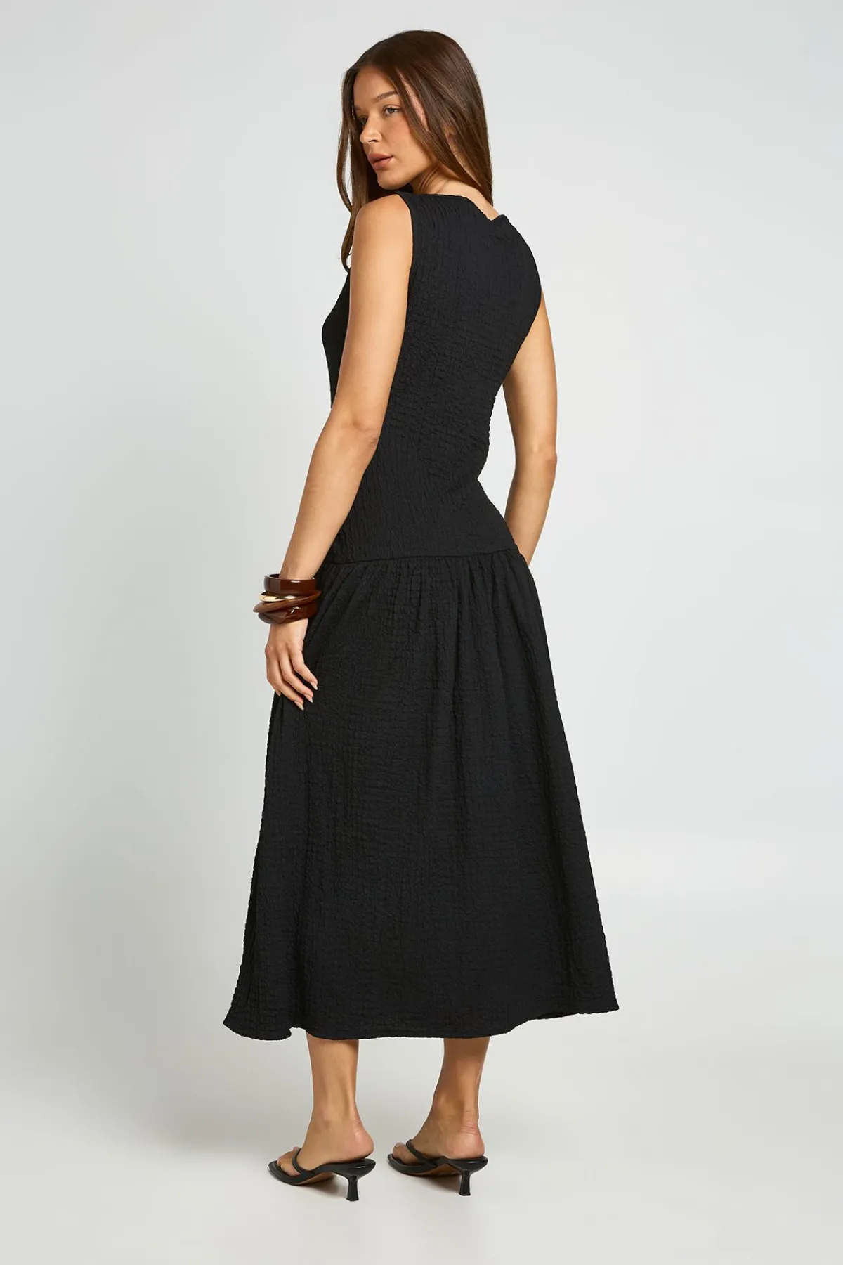 boohoo Robe Midaxi À Ourlet Péplum Texturé<Femme Toutes Les Robes|Robes Patineuses