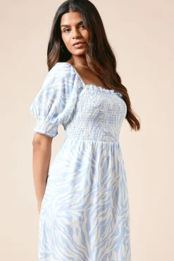 Robe Midaxi Petite Taille Bleue À Buste Froncé Avec Détails De Finition