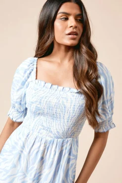 Robe Midaxi Petite Taille Bleue À Buste Froncé Avec Détails De Finition