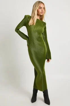 boohoo Robe midaxi plissée à manches flare<Femme Toutes Les Robes|Robes À Manches Longues