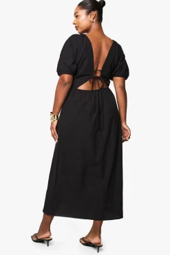 boohoo Robe Midaxi Plus en Imitation de Lin avec dos noué et manches bouffantes<Femme Toutes Les Robes|Robes Patineuses