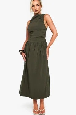 boohoo Robe midaxi sans manches à taille basse froncée<Femme Toutes Les Robes|Robes