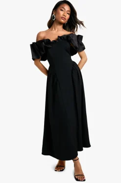 Robe midaxi skater Bardot structurée en taffetas extrême à volants