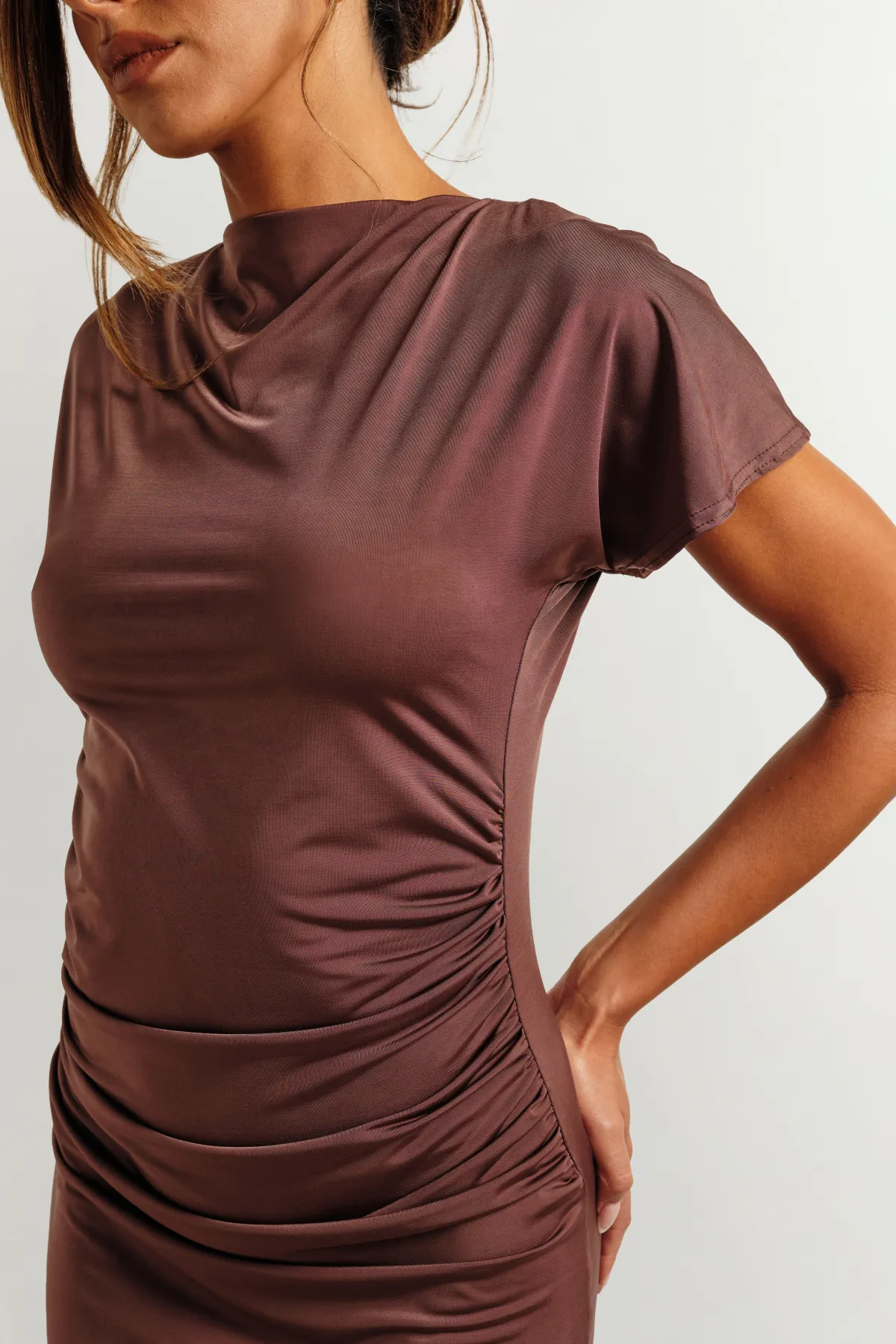 boohoo Robe Midaxi Super Douce À Taille Froncée<Femme Toutes Les Robes|Robes Longues