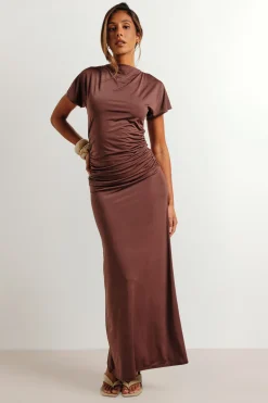 boohoo Robe Midaxi Super Douce À Taille Froncée<Femme Toutes Les Robes|Robes Longues
