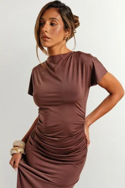 boohoo Robe Midaxi Super Douce À Taille Froncée<Femme Toutes Les Robes|Robes Longues