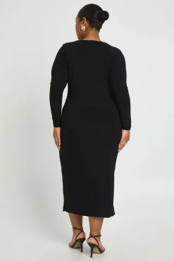 Robe midaxi à taille froncée et garniture dorée