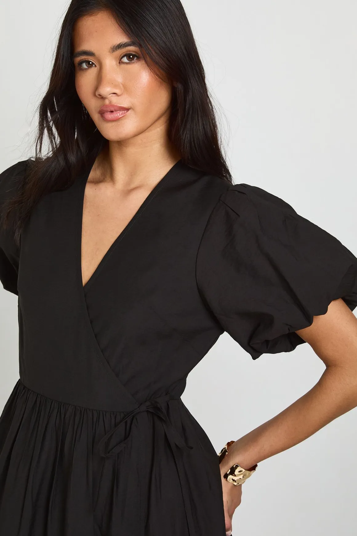 Robe Midaxi Texturée À Manches Volumineuses Et Devant Cache-cœur