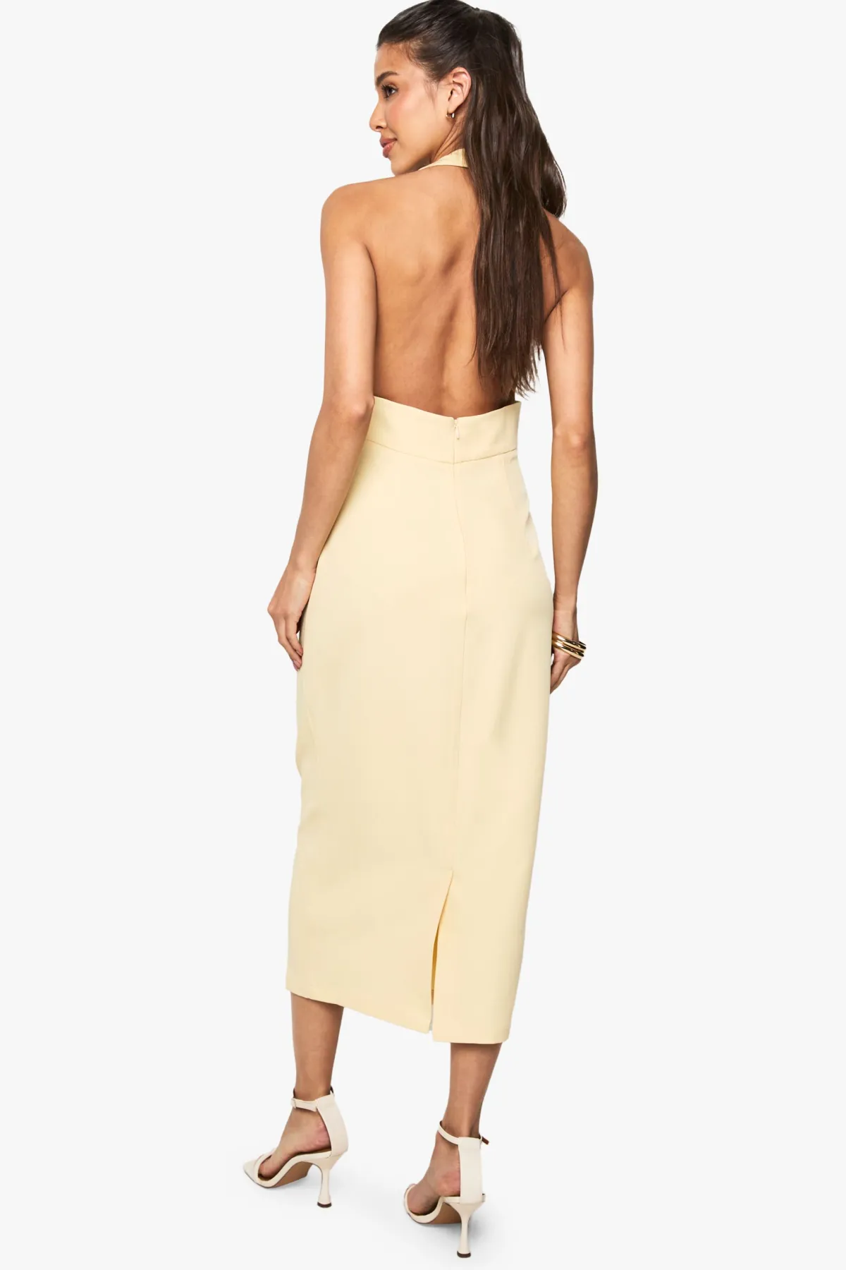 boohoo Robe midi ajustée avec détail de boucle et encolure halter<Femme Robes Mi-Longues|Robes