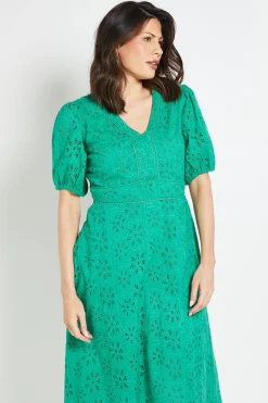Robe Midi Ajustée à Broderie Florale