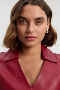 Robe Midi Ajustée à Col en Cuir