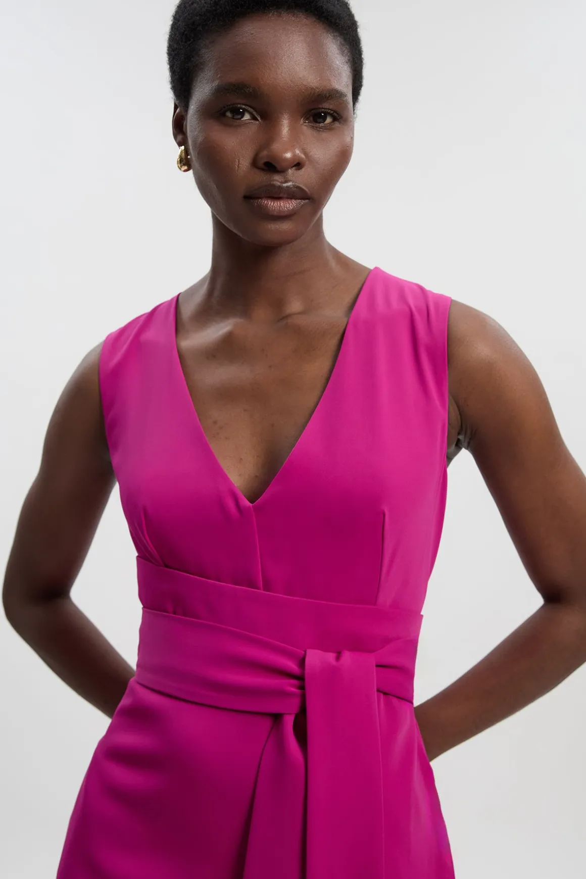 Robe Midi Ajustée Douce à Plis Latéraux