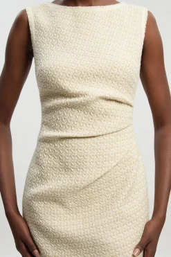 Robe Midi Ajustée à Détails Froncés en Petit Bouclé