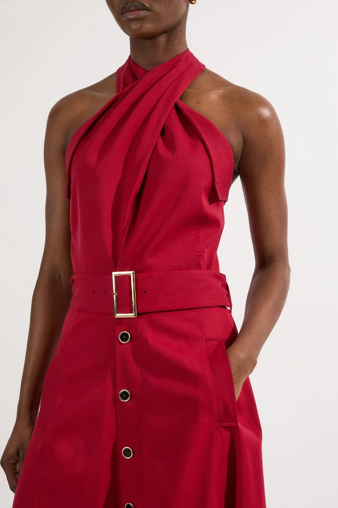 Robe Midi Ajustée en Coton Poli avec Ceinture et Décolleté Dos-Nu à Jupe Évasée