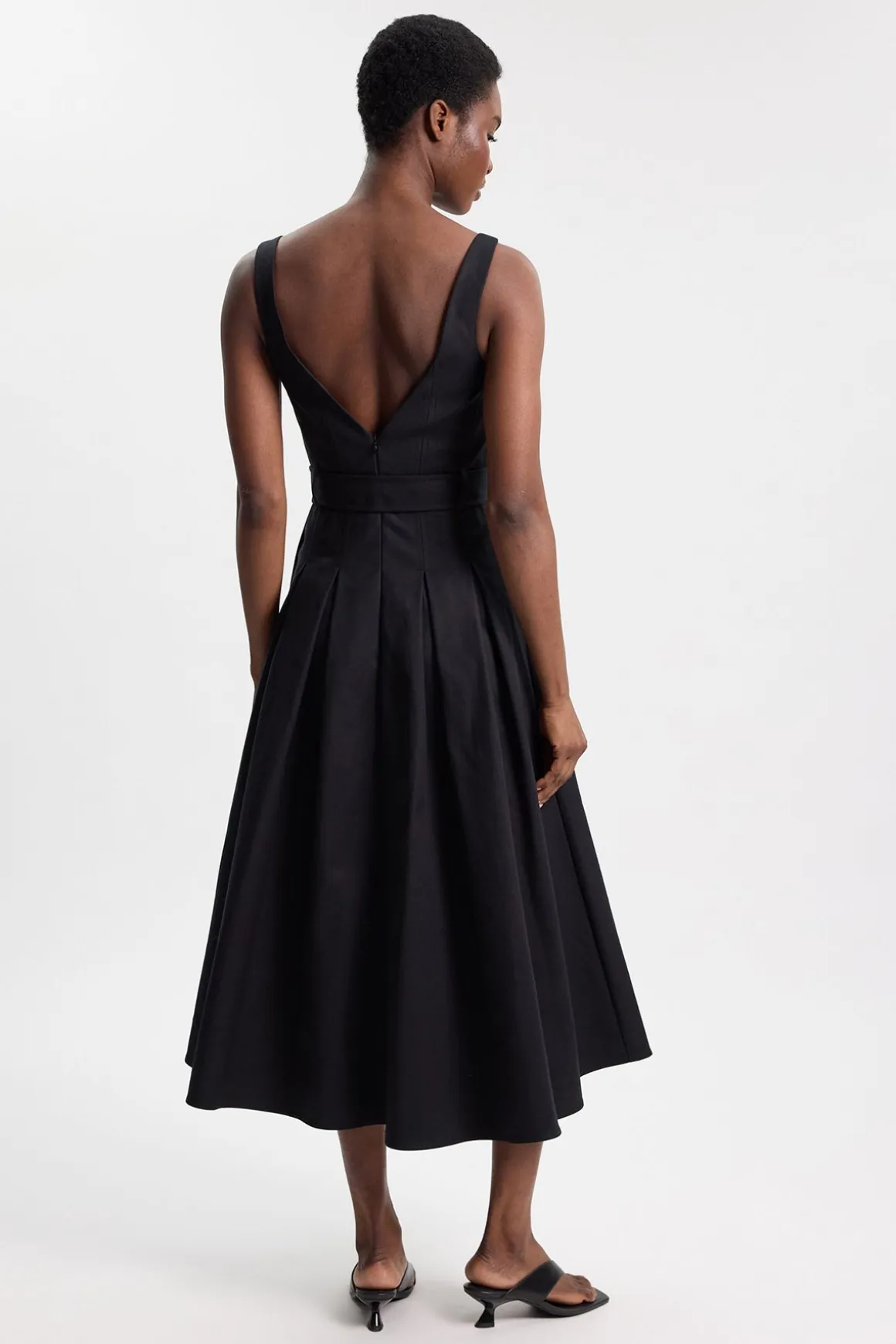 Robe Midi Ajustée En Coton Premium Avec Ceinture À Boucle Petite