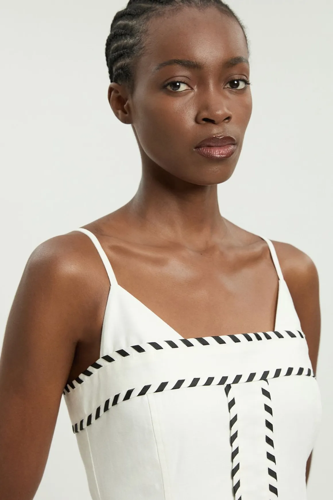 Robe Midi Ajustée En Mélange De Lin Avec Surpiqûres Contrastées Petite