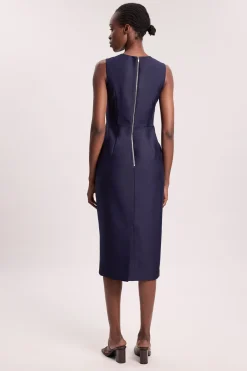 Robe Midi Ajustée En Satin Avec Découpe Œillet Pour Petite Taille