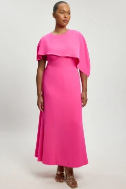 Robe Midi Ajustée Grande Taille Avec Détail Cape Structurée Douce