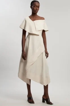 Robe Midi Ajustée À Jupe Ample Et Encolure Asymétrique En Viscose Lin Premium Petite