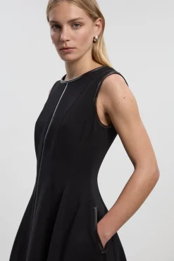 Robe Midi Ajustée Sans Manches à Jupe Évasée en Mélange synthétique Stretch Compact