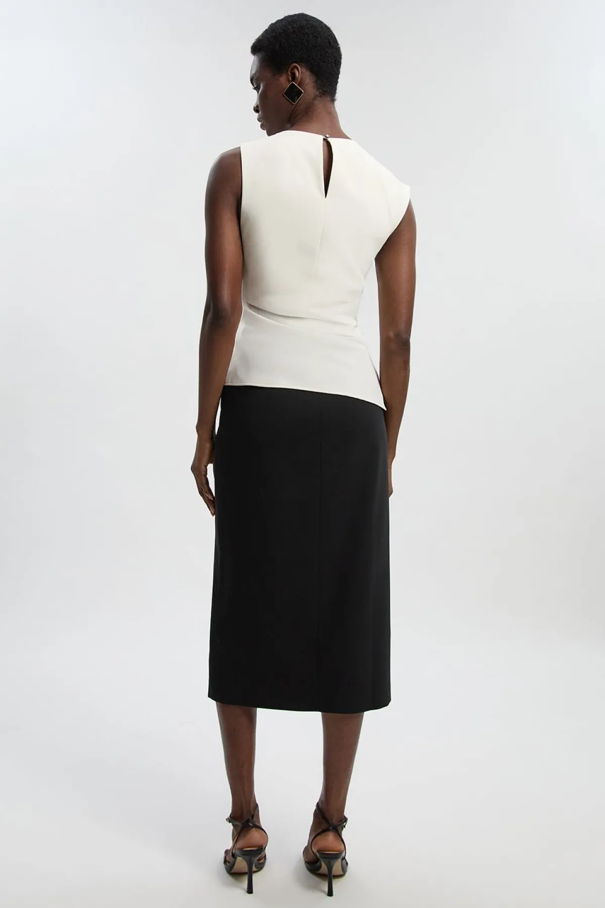KarenMillen Robe Midi Ajustée Souple à Encolure Asymétrique avec Détail Drapé à la Taille<Femme Tailleurs|Robes Mi-Longues