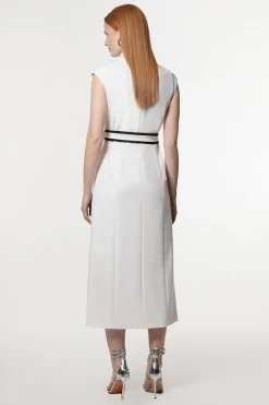 KarenMillen Robe midi ajustée stretch compacte à double boutonnage, ceinturée et à basque<Femme Tailleurs|Toutes Les Robes