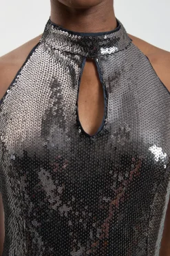 Robe Midi Ajustée Évasée À Sequins Avec Ouverture