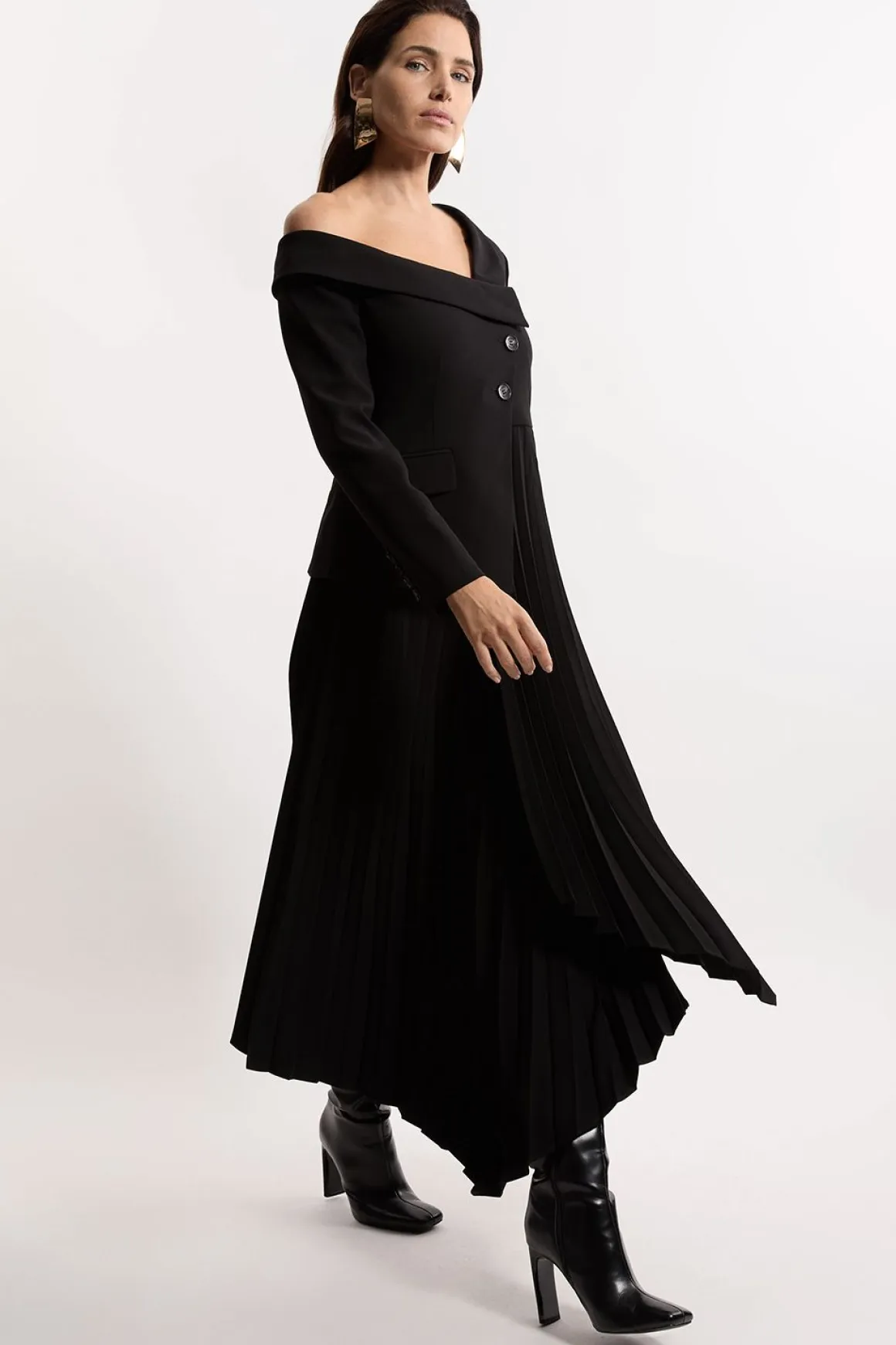Robe midi asymétrique plissée en crêpe sur mesure