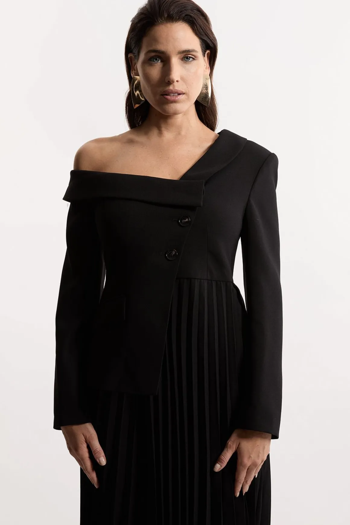 Robe midi asymétrique plissée en crêpe sur mesure
