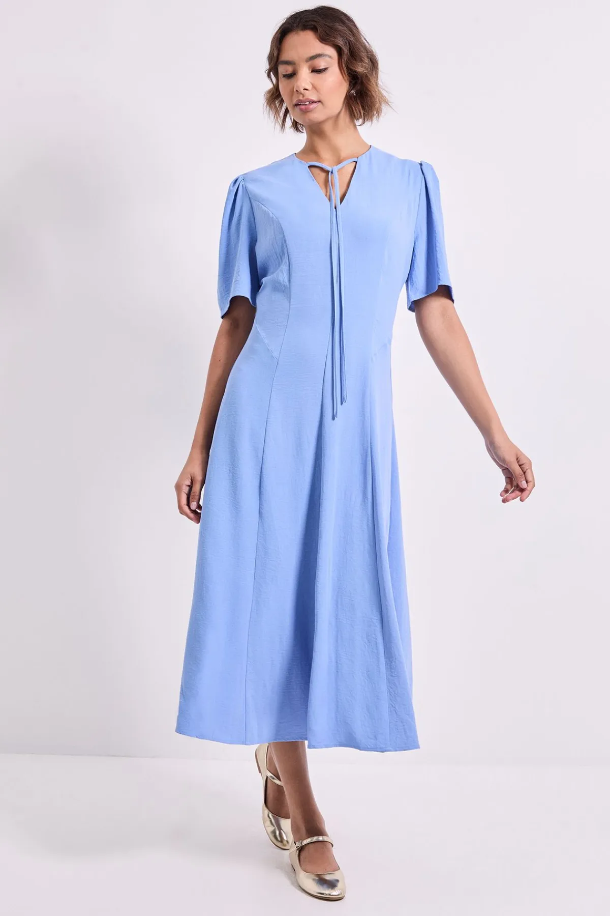 Dorothy Perkins Robe Midi avec Détail de Couture et Nœud Devant<Femme Robes|Robes Mi-Longues