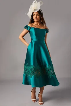Robe Midi Bardot Petite en Sergé avec Finitions en Dentelle