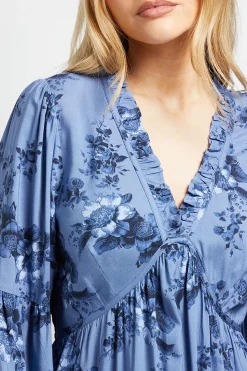 Robe Midi Bleue À Imprimé Fleuri Avec Couture Empire Et Détails À Volants