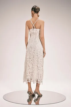 Robe Midi À Bretelles Avec Détails En Dentelle Petite