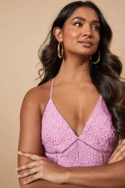 Robe Midi à Bretelles avec Insertion de Dentelle