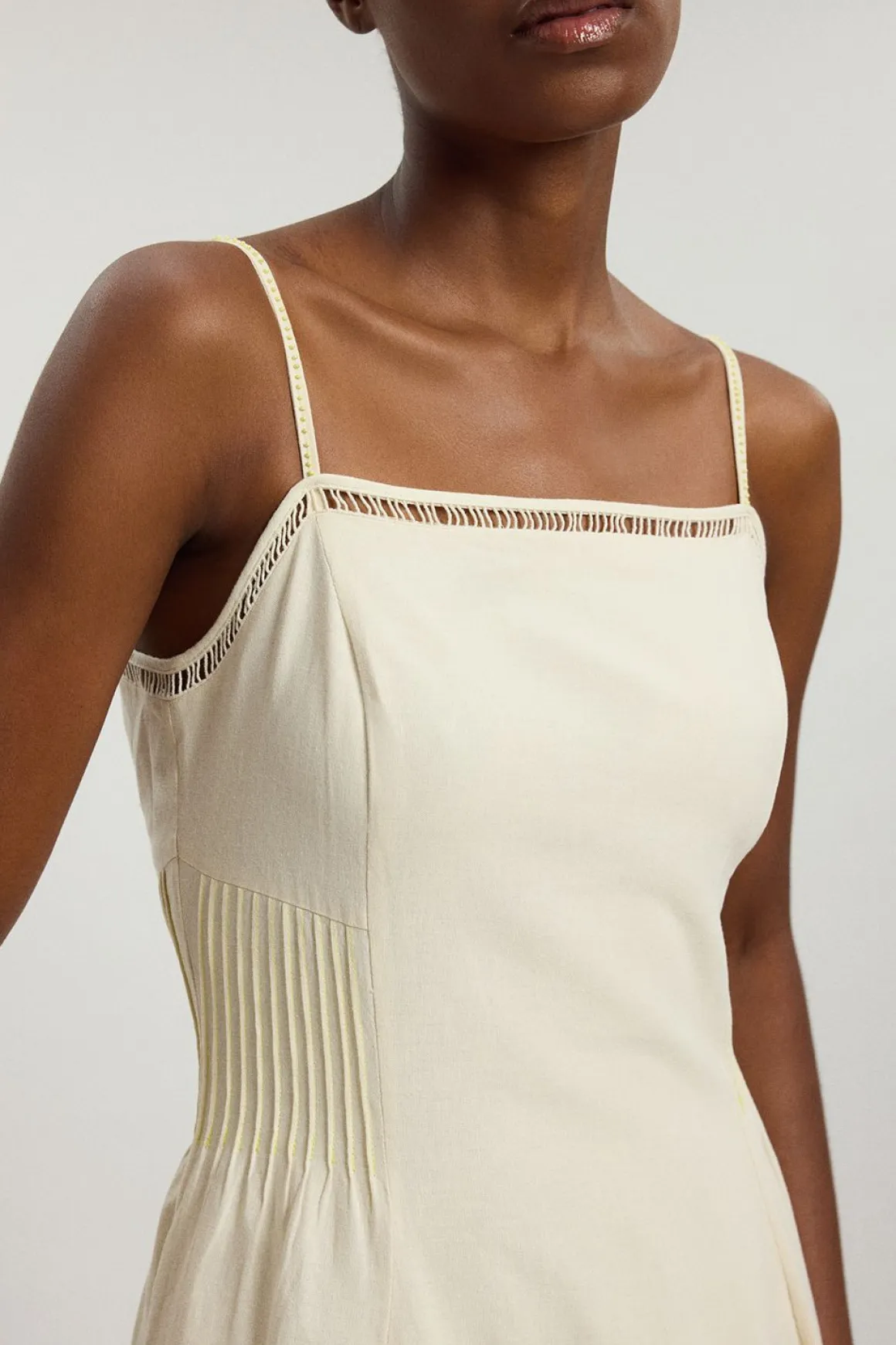 Robe Midi À Bretelles En Mélange De Lin Avec Broderie Ajourée Et Perles