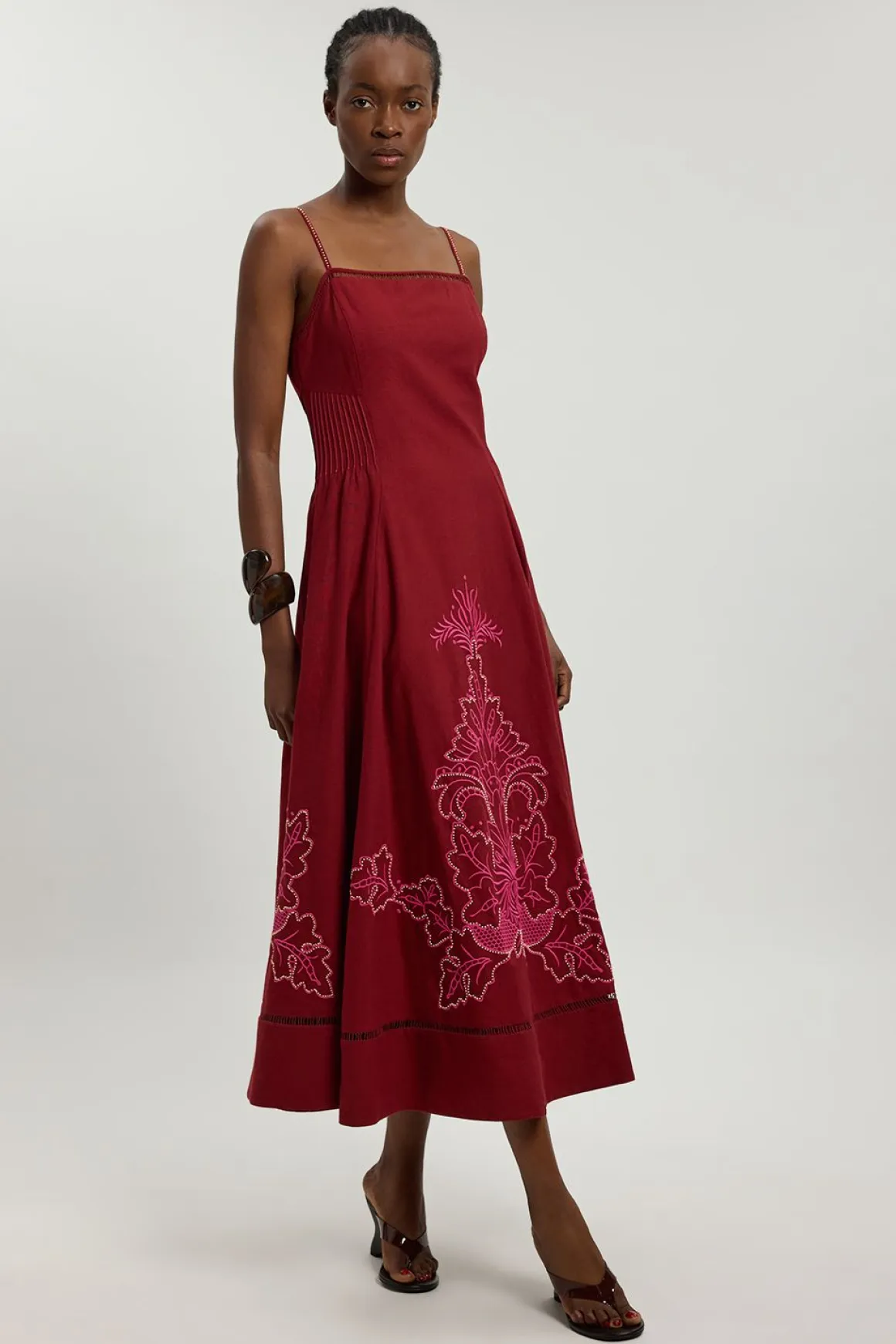 Robe Midi À Bretelles En Mélange De Lin Avec Broderie Ajourée Perlée