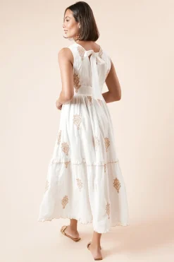 Robe Midi Brodée À Bretelles Avec Dos Noué