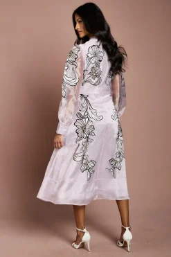 Robe Midi Brodée À Manches Longues Petite Taille