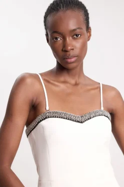 Robe Midi Bustier En Crêpe Ajusté Doux Ornée D'embellissements