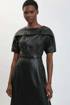 Robe Midi Ceinturée En Synthétiquecuir