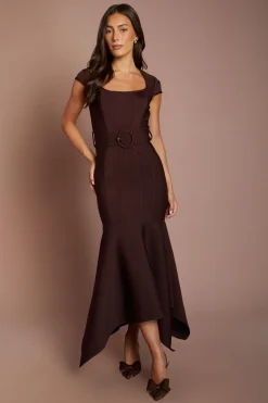 Robe Midi Ceinturée À Manches Courtes En Bandage Avec Ourlet Mouchoir
