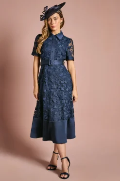 Robe Midi Chemisier en Dentelle avec Finitions Satinées