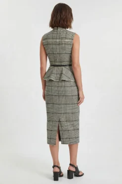 Robe Midi Cintrée À Carreaux Avec Basque Et Ceinture