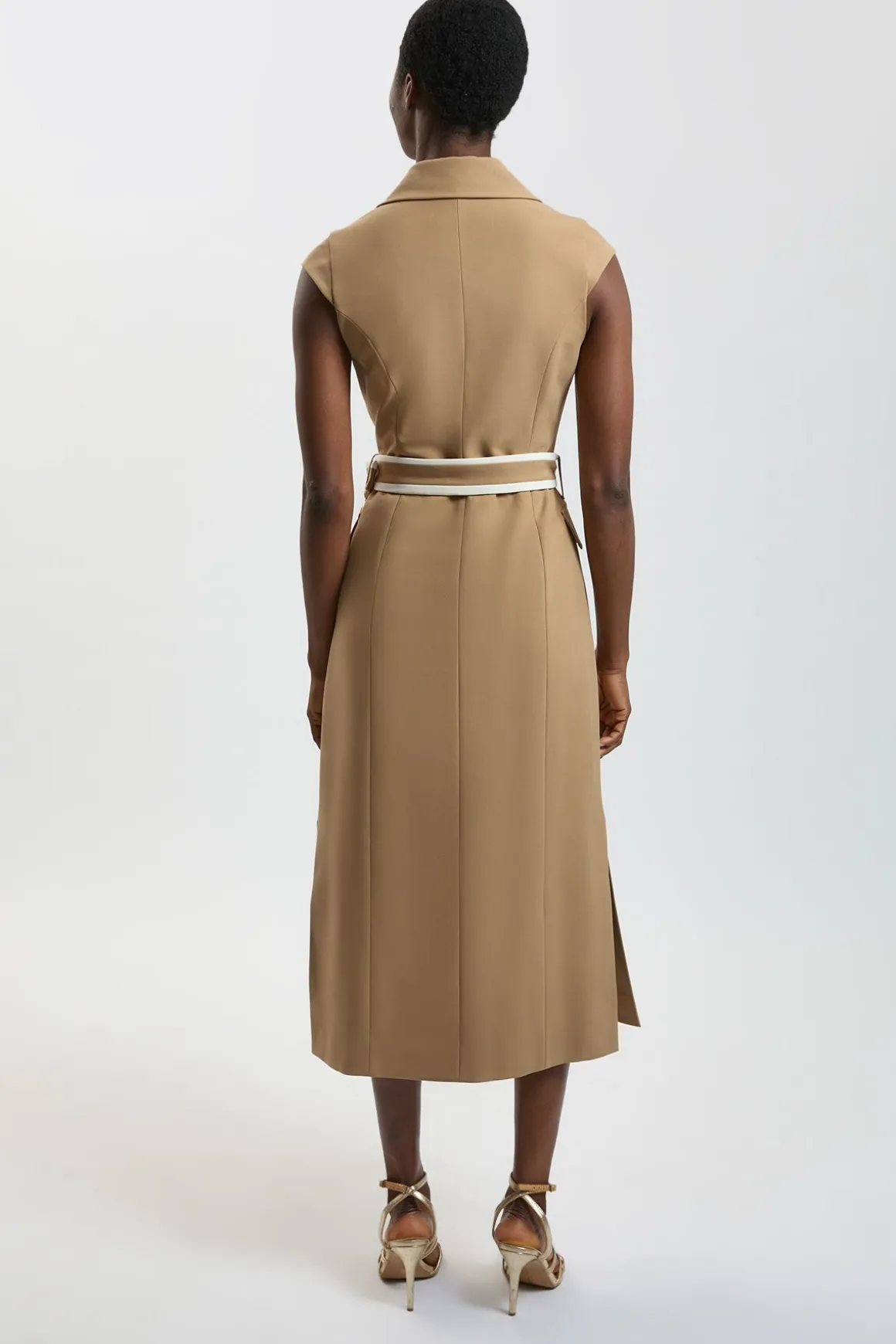 Robe Midi Cintrée À Double Boutonnage Avec Ceinture Et Détails Contrastés - Petite